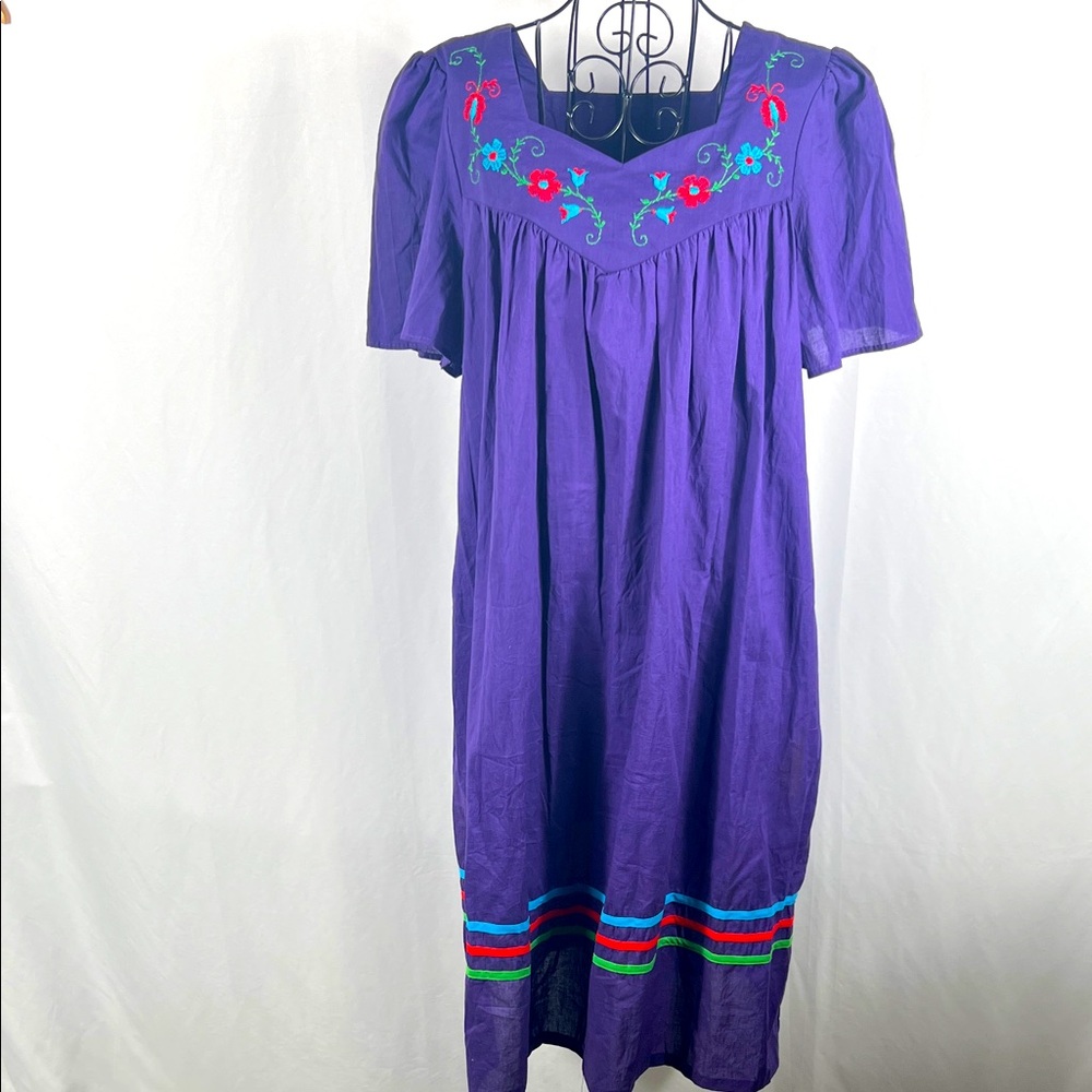 VINTAGE 90’s APOSTROPHE Women’s Vibrant Purple Embroidered Midi Dress Large 16